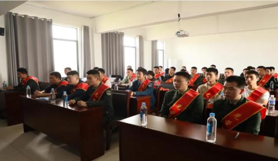 宁乡市：戎归故里启新程！这场“返乡第一课”燃情开讲